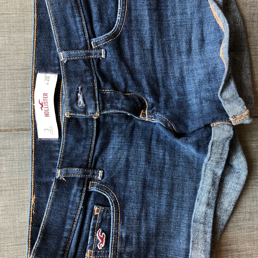 Hollister jean shorts, size 3.